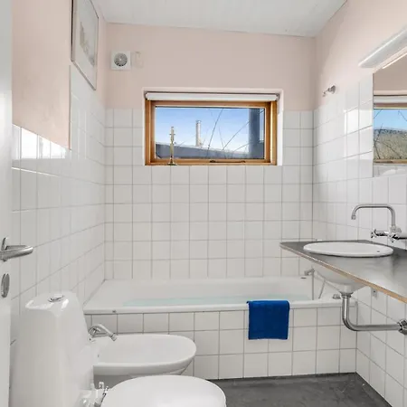 Cozy In With Kitchen Holiday home *